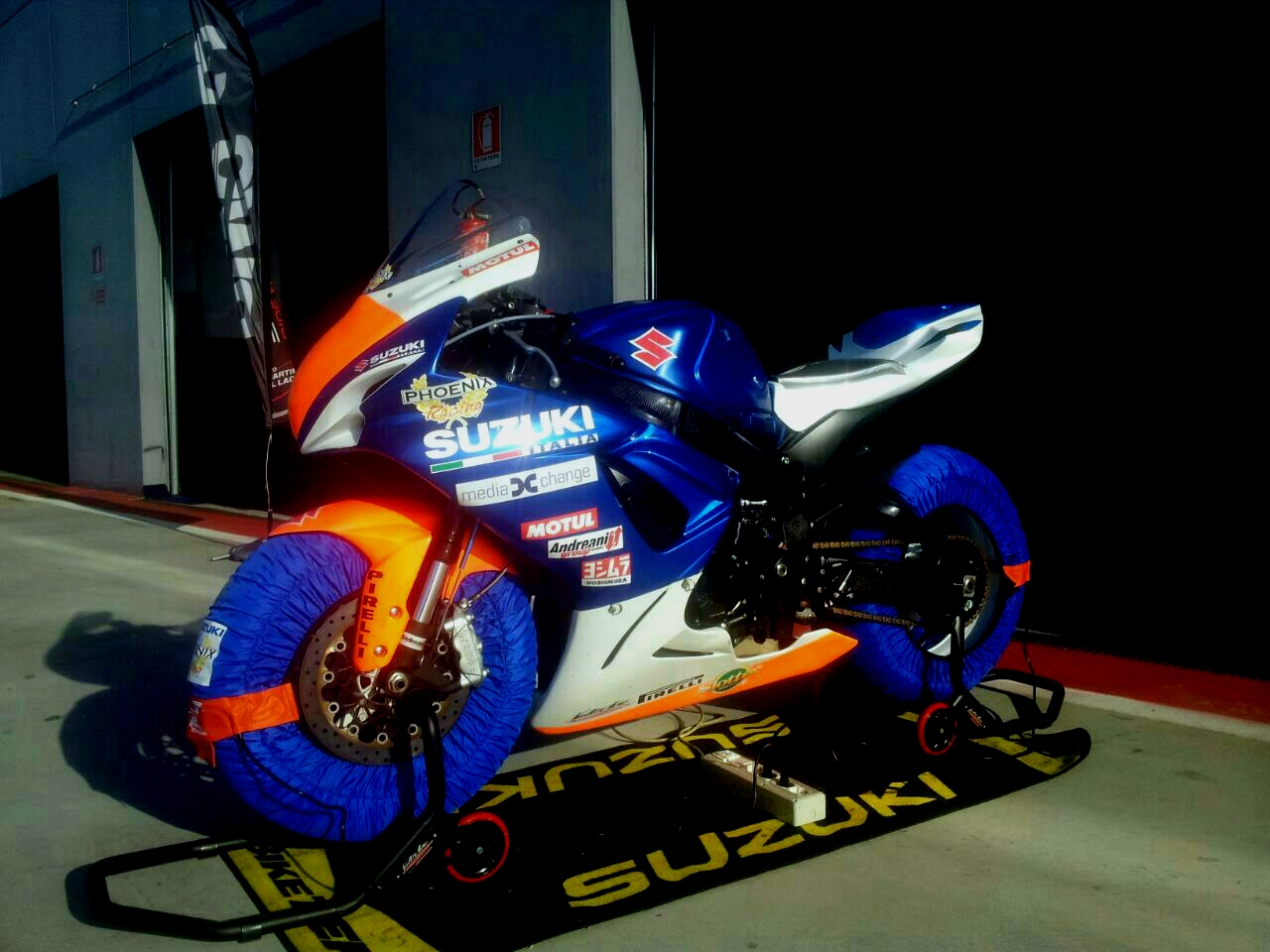 MediaXmotive sfreccia con il Team Phoenix Roma