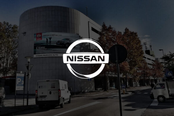 Campagna integrata OOH dinamica e stampa